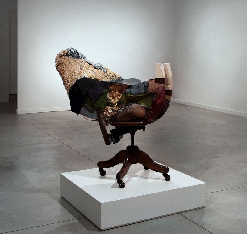 Alex Fischer, Smarter Today O'Born Contemporary 03 Knight documentation, 2010