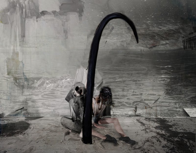 bow, 2011, 23.62 × 15.5 × 0.12 in, metallic lightjet print